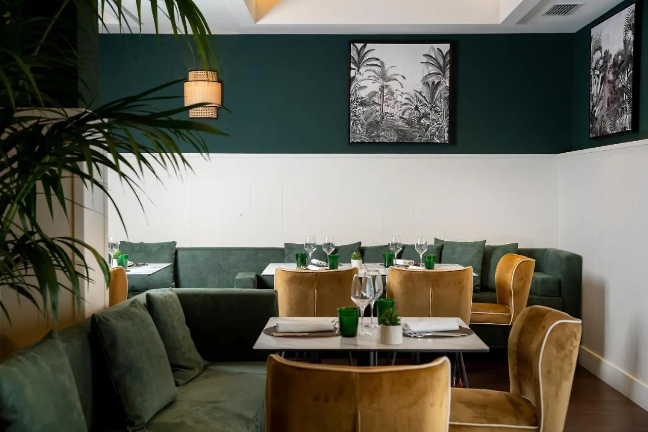 Hotel Maestrale Riccione Italy