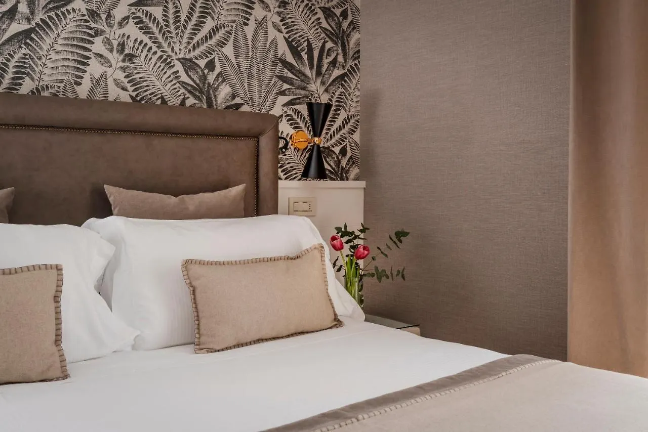 Hotel Maestrale Riccione 4*,